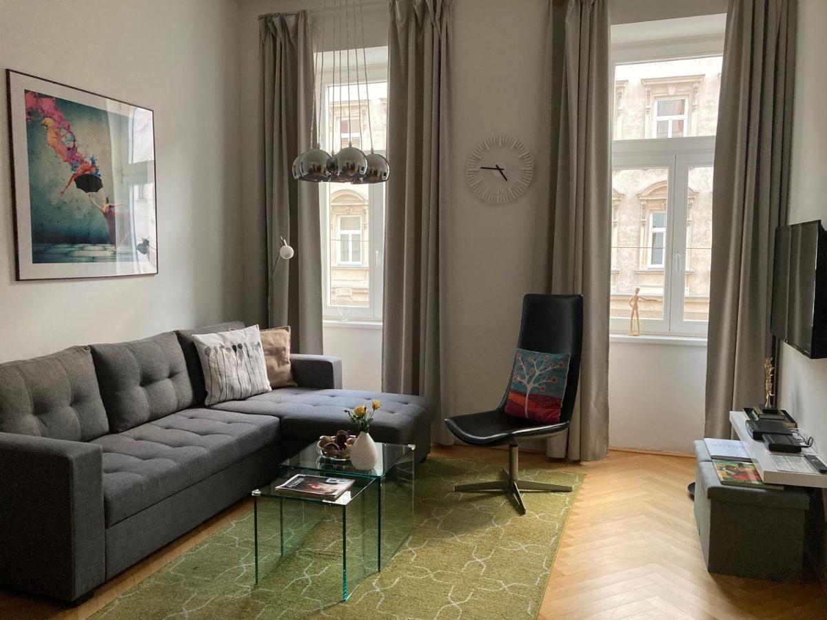 Apartment Vienna Living Екстер'єр фото